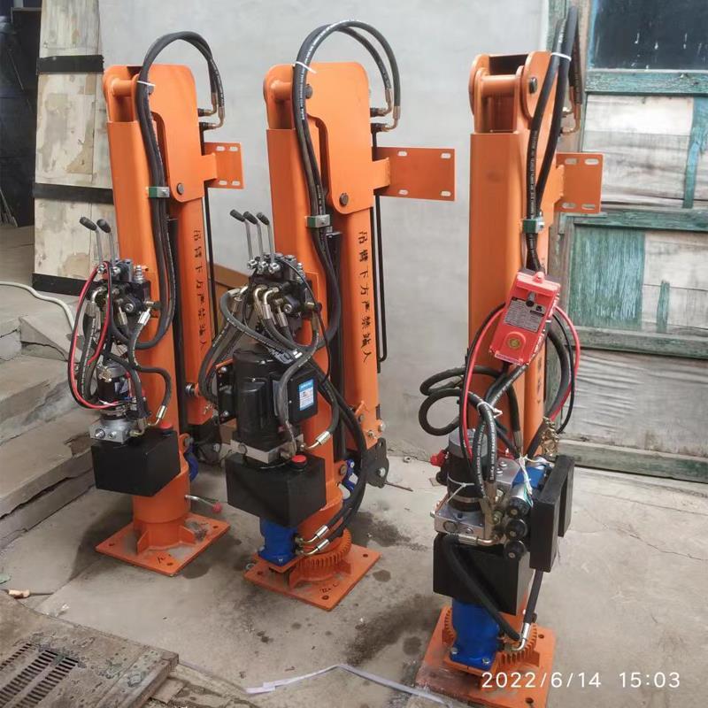 津南区重汽蓝牌随车吊 3.2吨 国六动力强 液压驱动 农用自卸起重机